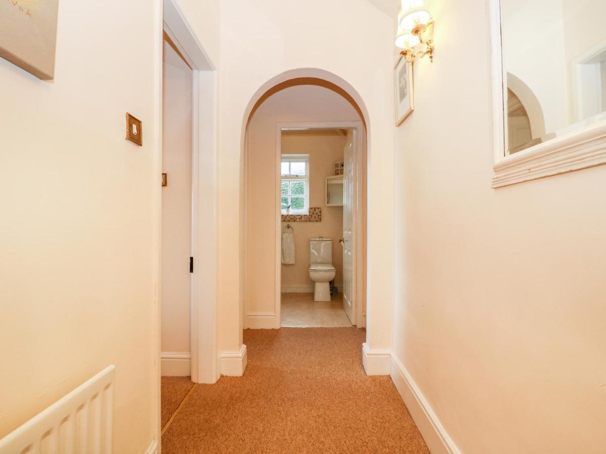 Blundell'S Cottage Broadway  Luaran gambar
